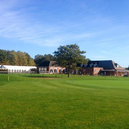 Silverstone Golf Club And Hotel Exterior photo